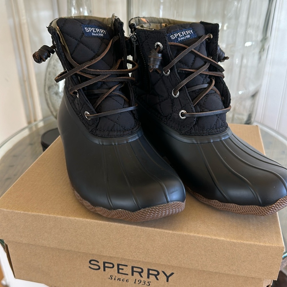 Women’s sperry topsider waterproof rubber boot